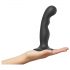 Strap-on-me P&G M - dildo curvo con base (nero)